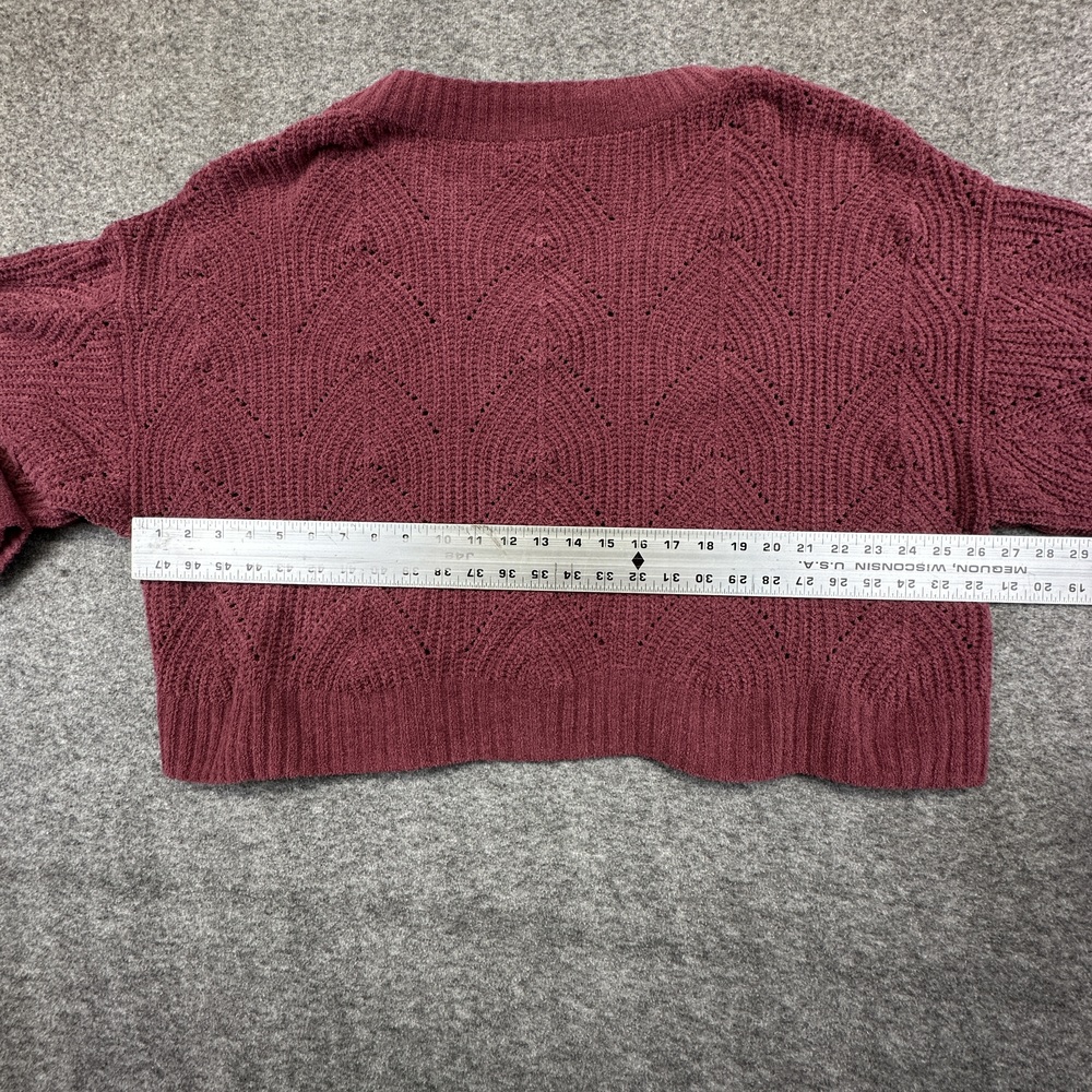 American Eagle Oversized, Cropped Sweater - Picture 2 of 6